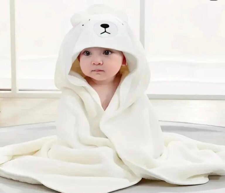 Cute Cartoon Design, Baby Towel And Hooded Bathrobe, Blanket, Absorbent, Soft And Skin-Friendly, Suitable for Children 0,